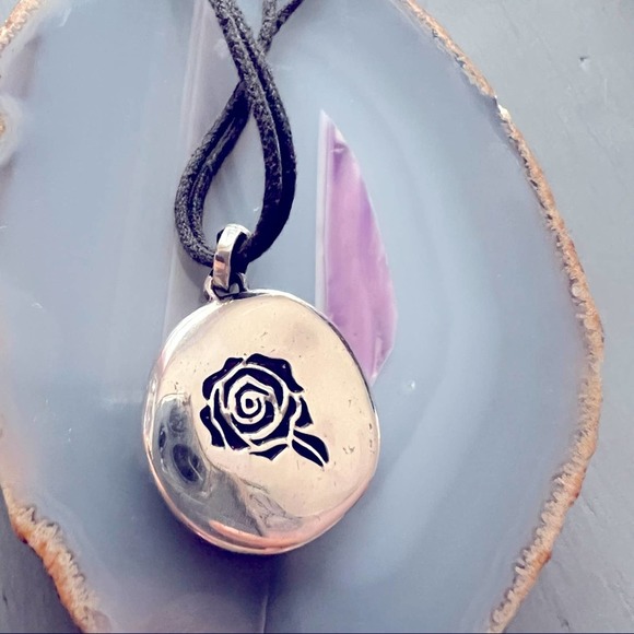 Brighton Reversible Circle Pendant Necklace - Picture 5 of 9